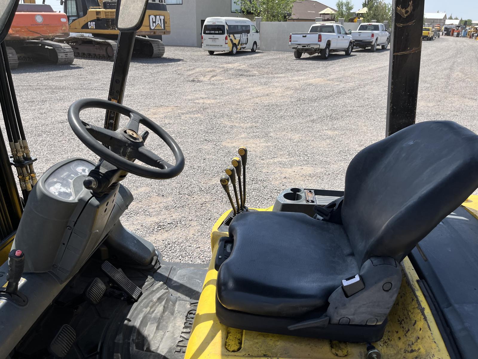 ./imagenes/INVOICE/2019/18003/HYUNDAI 30L-7A (3).JPG